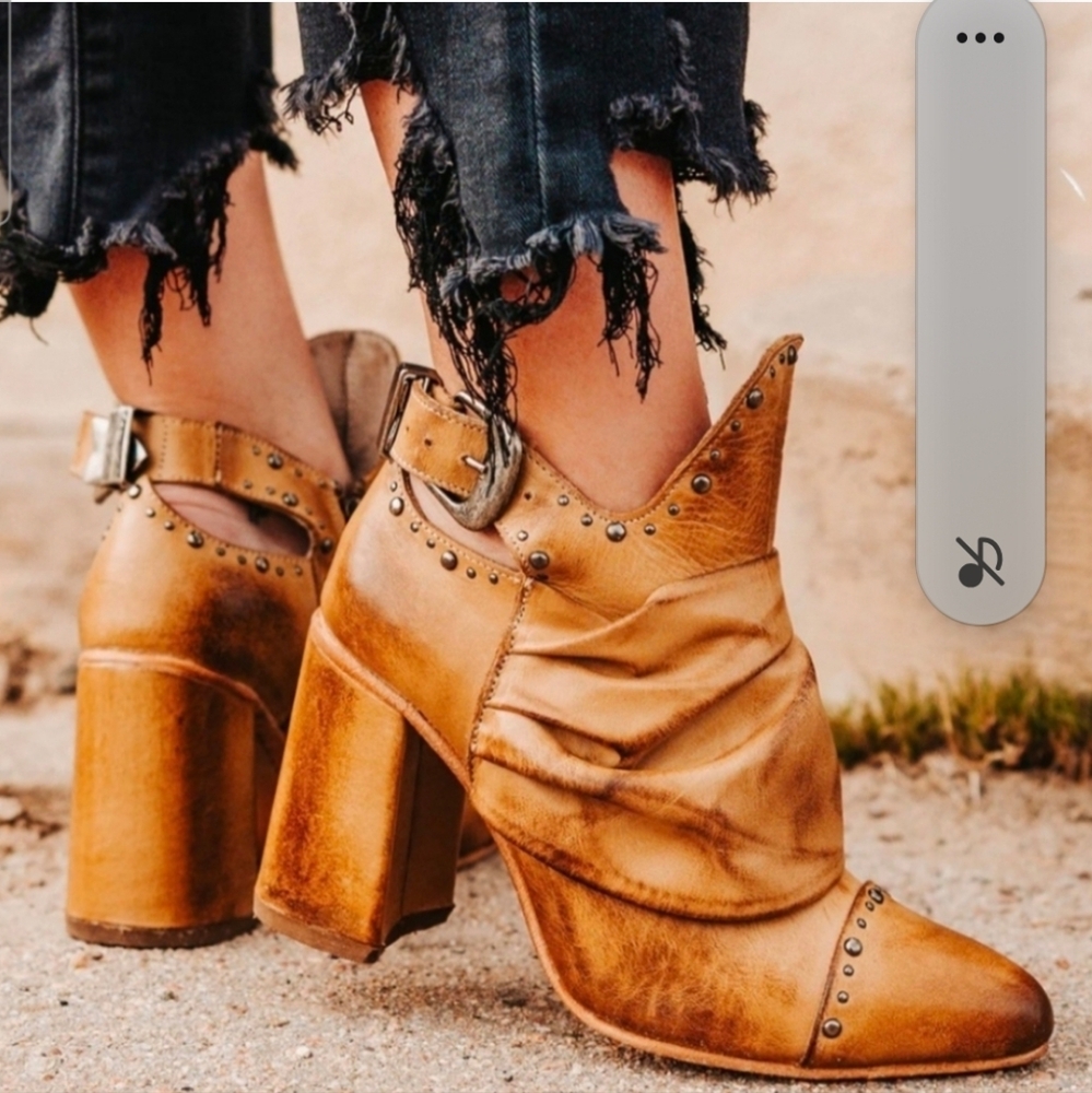 Freebird Jericho Size 8 Tan Leather Ankle Booties